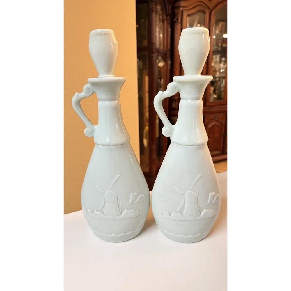 1963 Jim Beam Milk Glass Decanter Set Delft Blue‎ Sailing Ship Bottle Pair Vtg